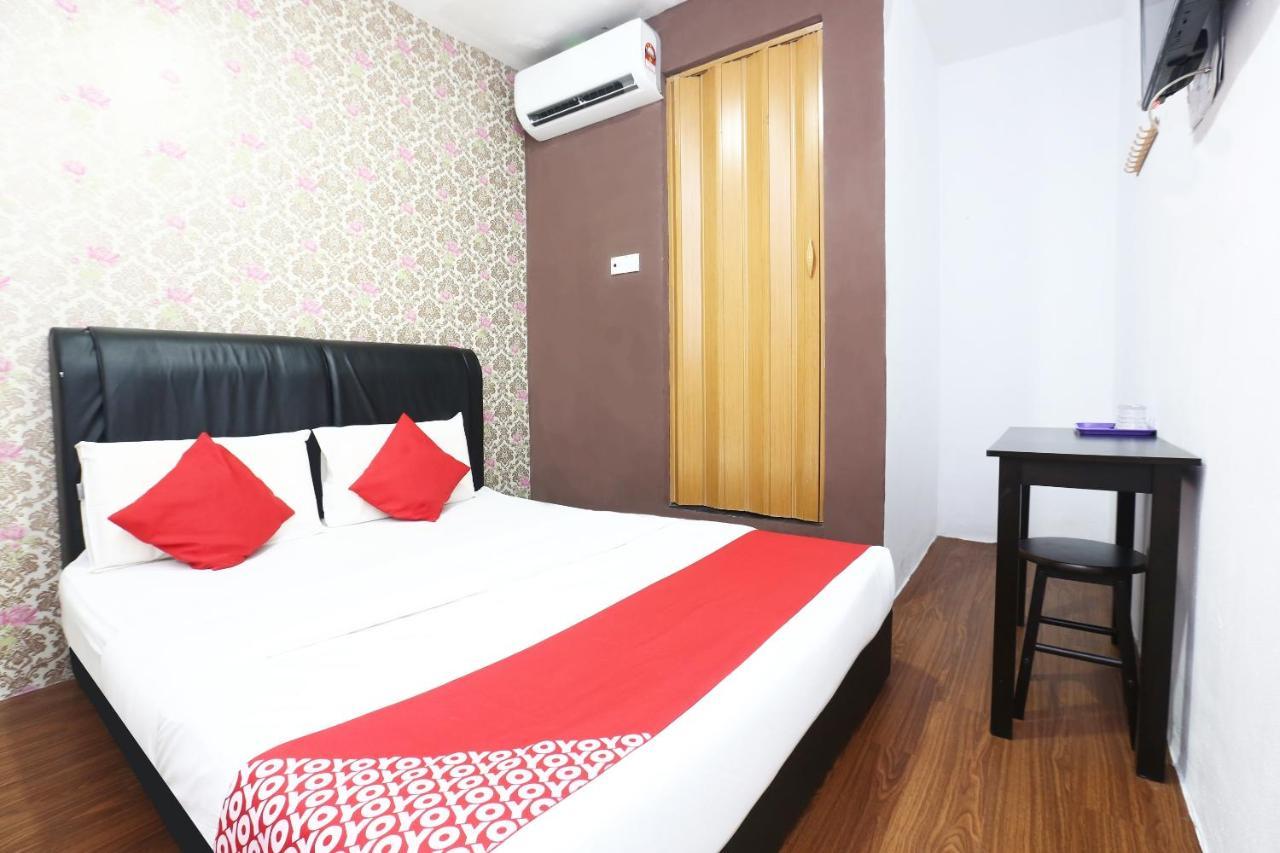Oyo 717 Mr J Hotel Wakaf Che Yeh 2 Exterior foto